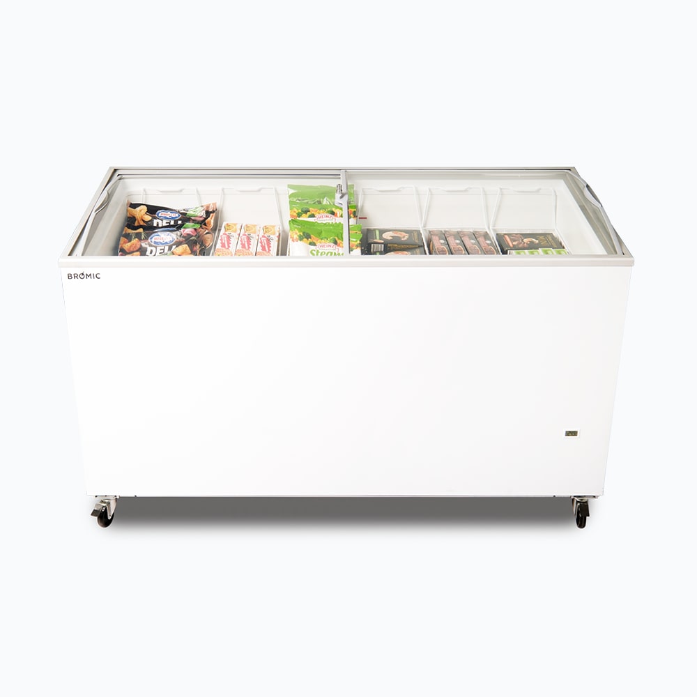Image of a 427L medium white display chest freezer with a curved glass top, front view with frozen goods inside.