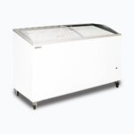 Image of a 427L medium white display chest freezer with a curved glass top, left angled view.