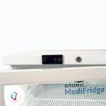 Image of the temperature controller of a bromic MED0140GD-NR medical fridge.